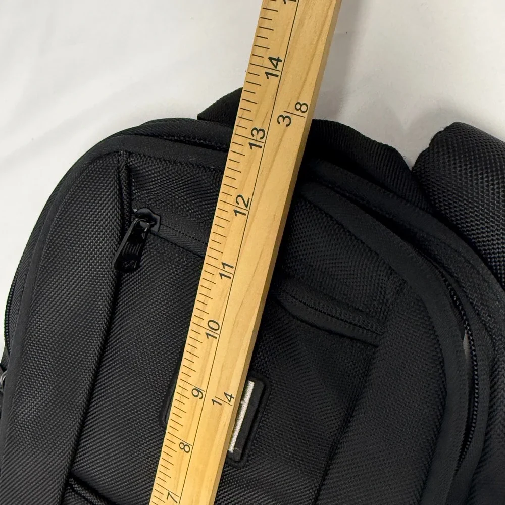 Ful black backpack